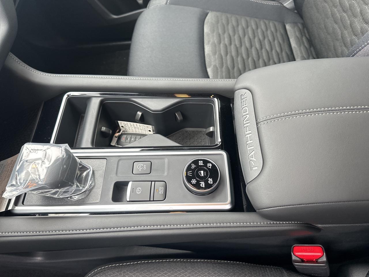 2025 Nissan Pathfinder SV Glen Burnie MD