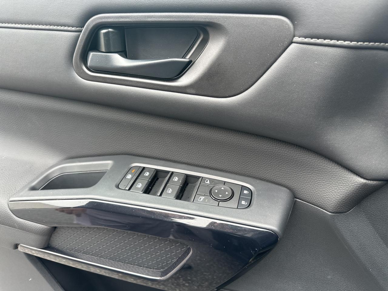 2025 Nissan Pathfinder SV Glen Burnie MD