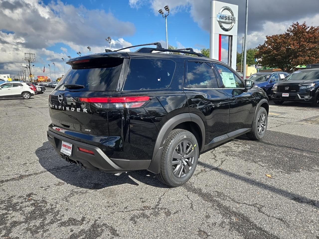 2025 Nissan Pathfinder SV Glen Burnie MD