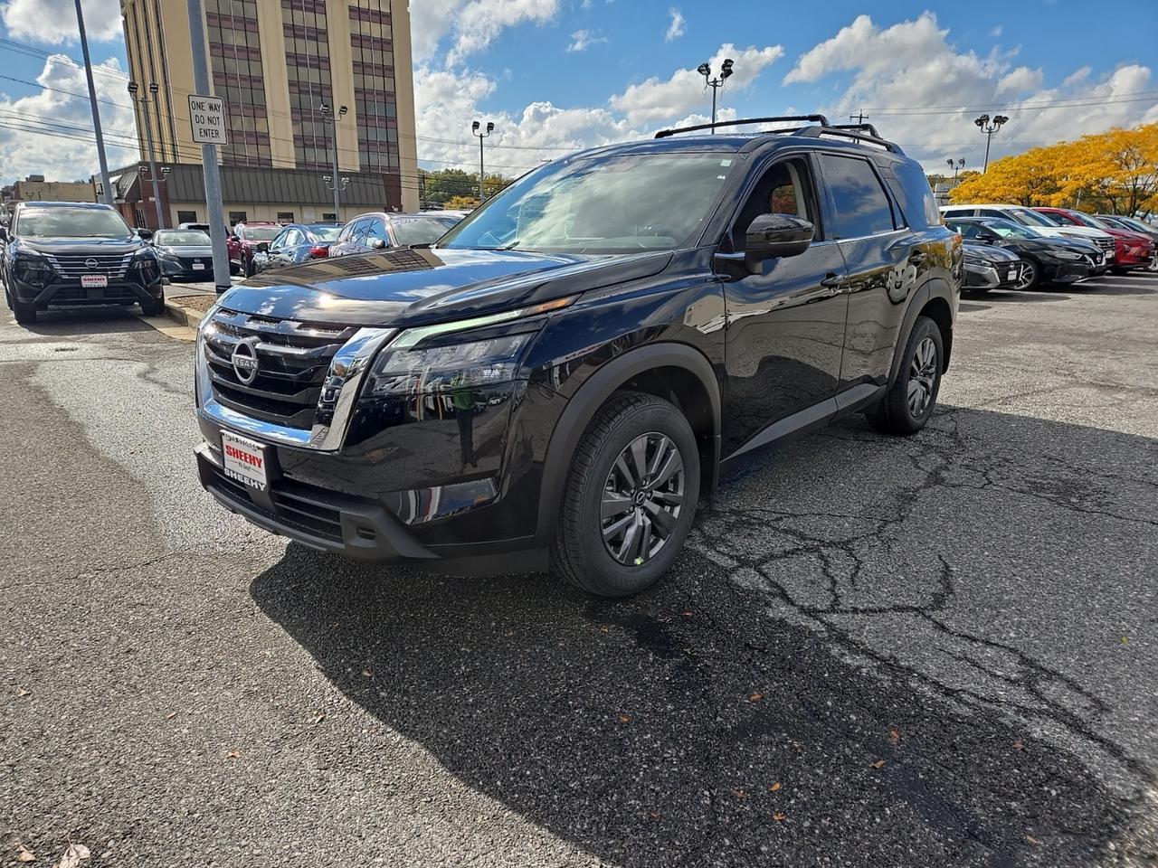 2025 Nissan Pathfinder SV Glen Burnie MD