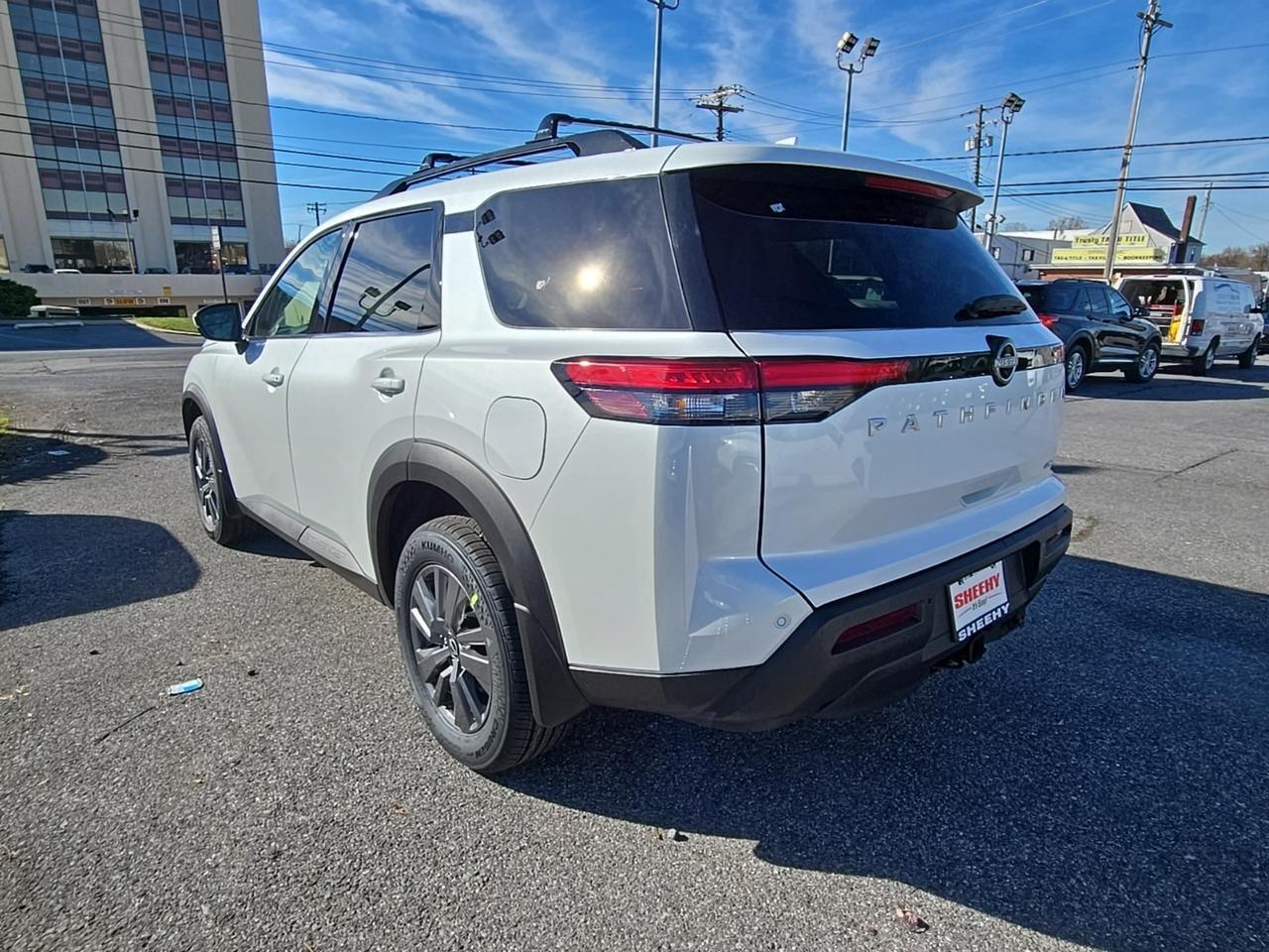 2025 Nissan Pathfinder SV Glen Burnie MD
