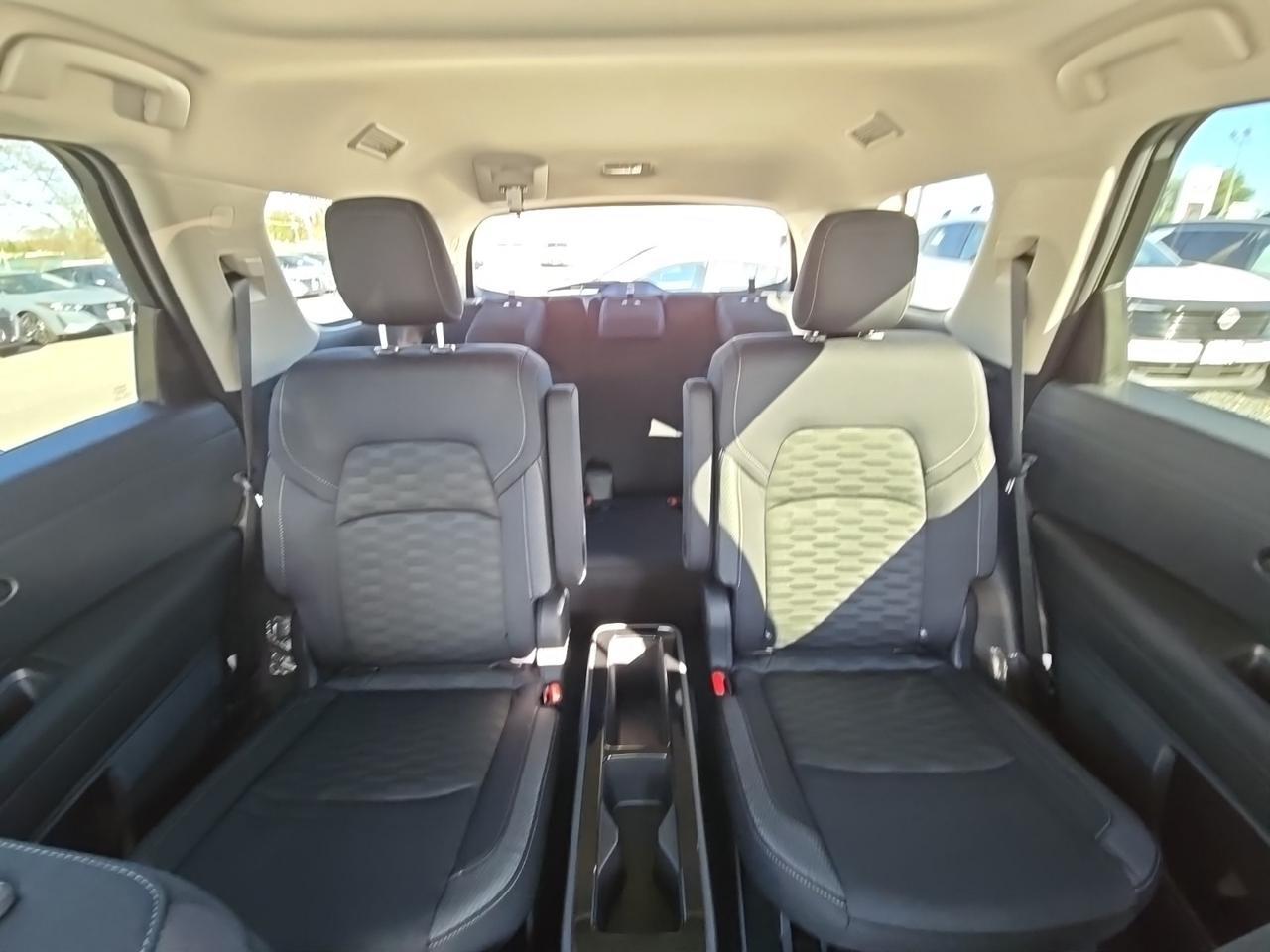 2025 Nissan Pathfinder SV Glen Burnie MD