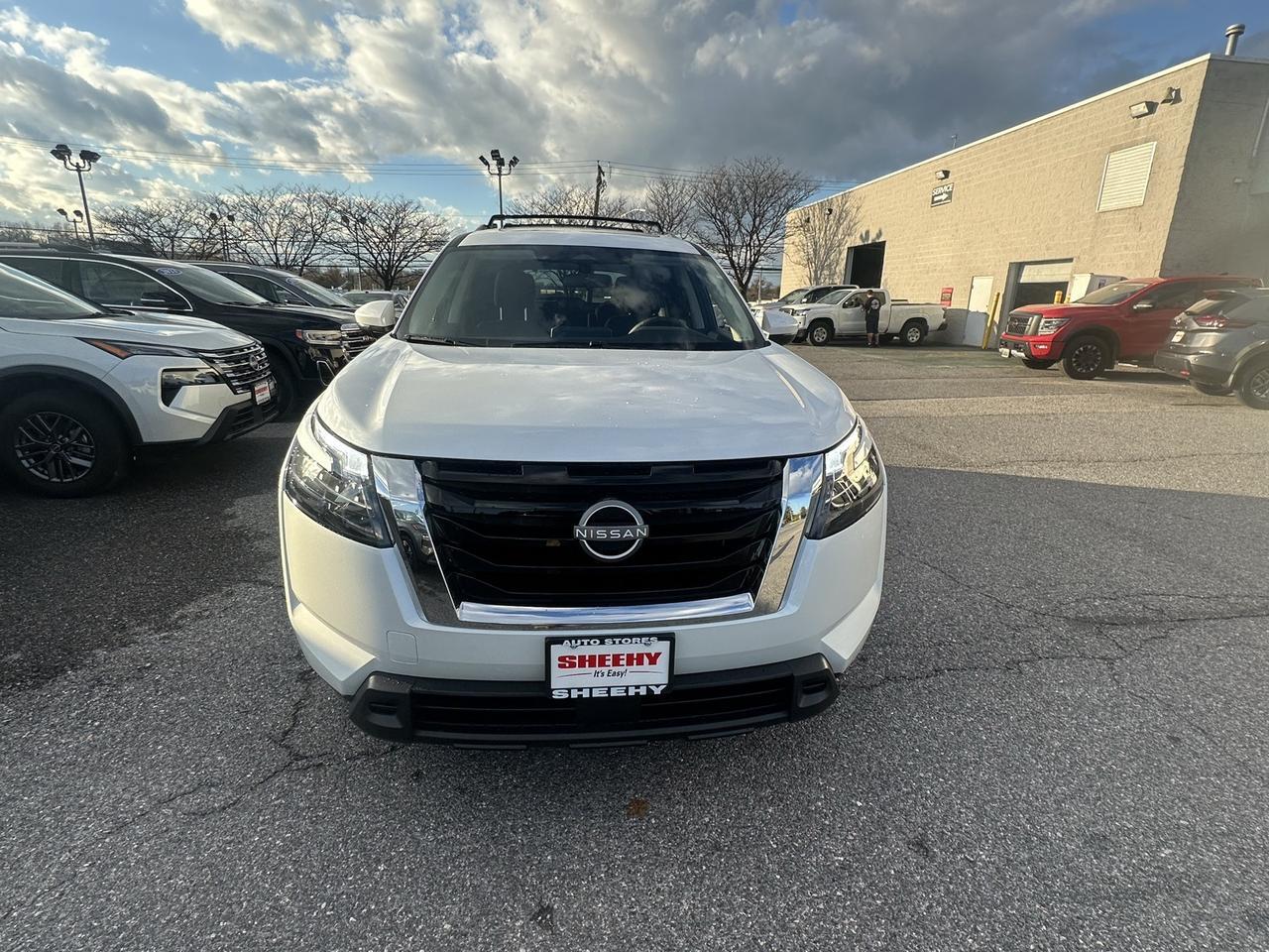 2025 Nissan Pathfinder SV Glen Burnie MD