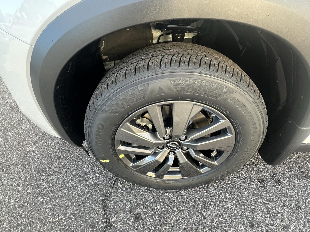 2025 Nissan Pathfinder SV Glen Burnie MD