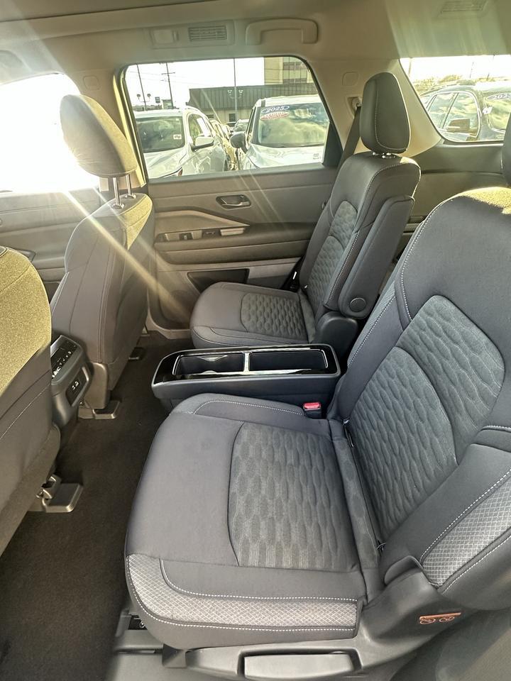 2025 Nissan Pathfinder SV Glen Burnie MD