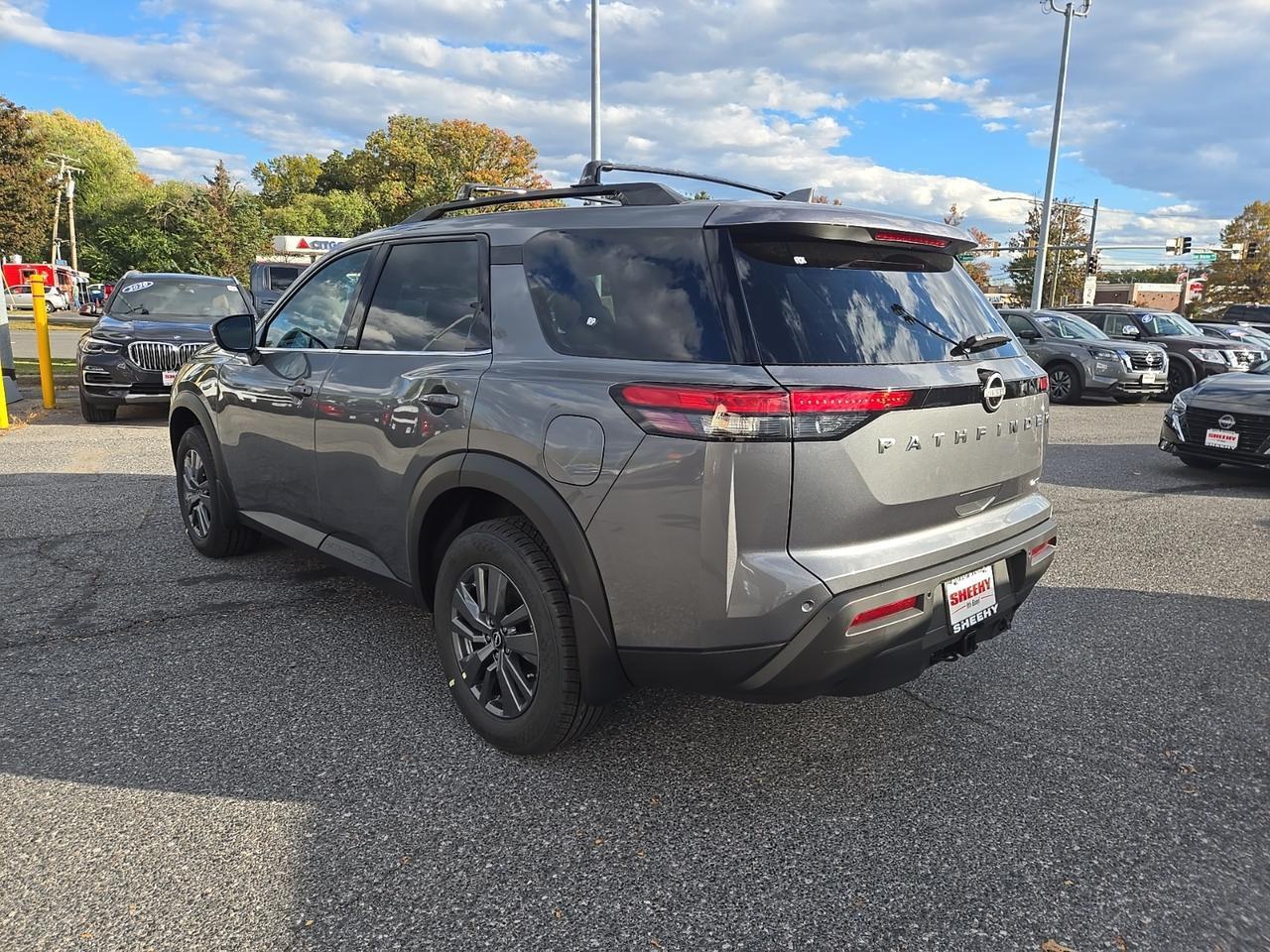 2025 Nissan Pathfinder SV Glen Burnie MD