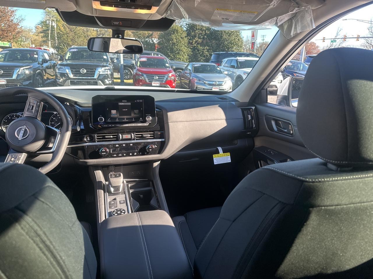 2025 Nissan Pathfinder SV Glen Burnie MD