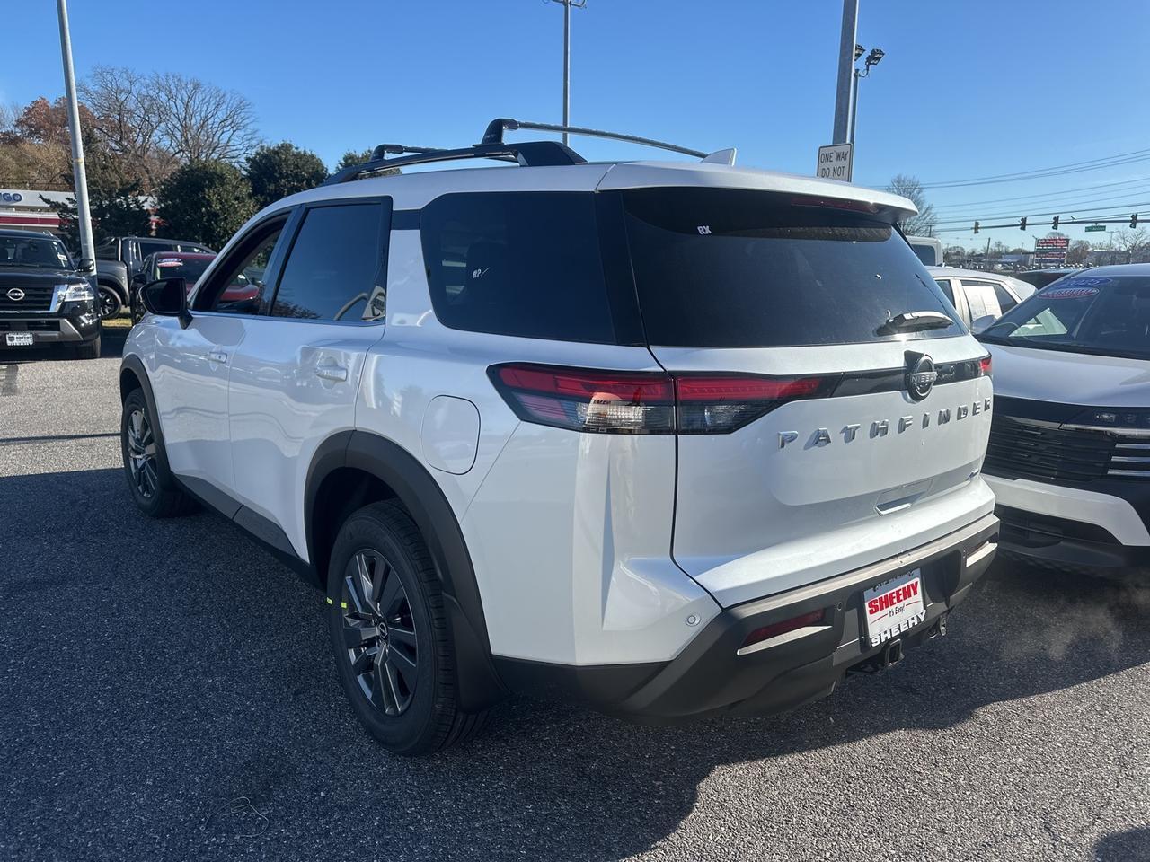 2025 Nissan Pathfinder SV Glen Burnie MD