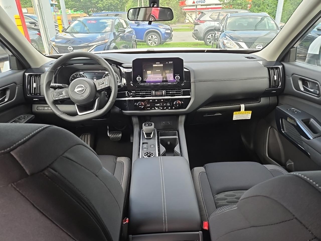 2025 Nissan Pathfinder SV Glen Burnie MD