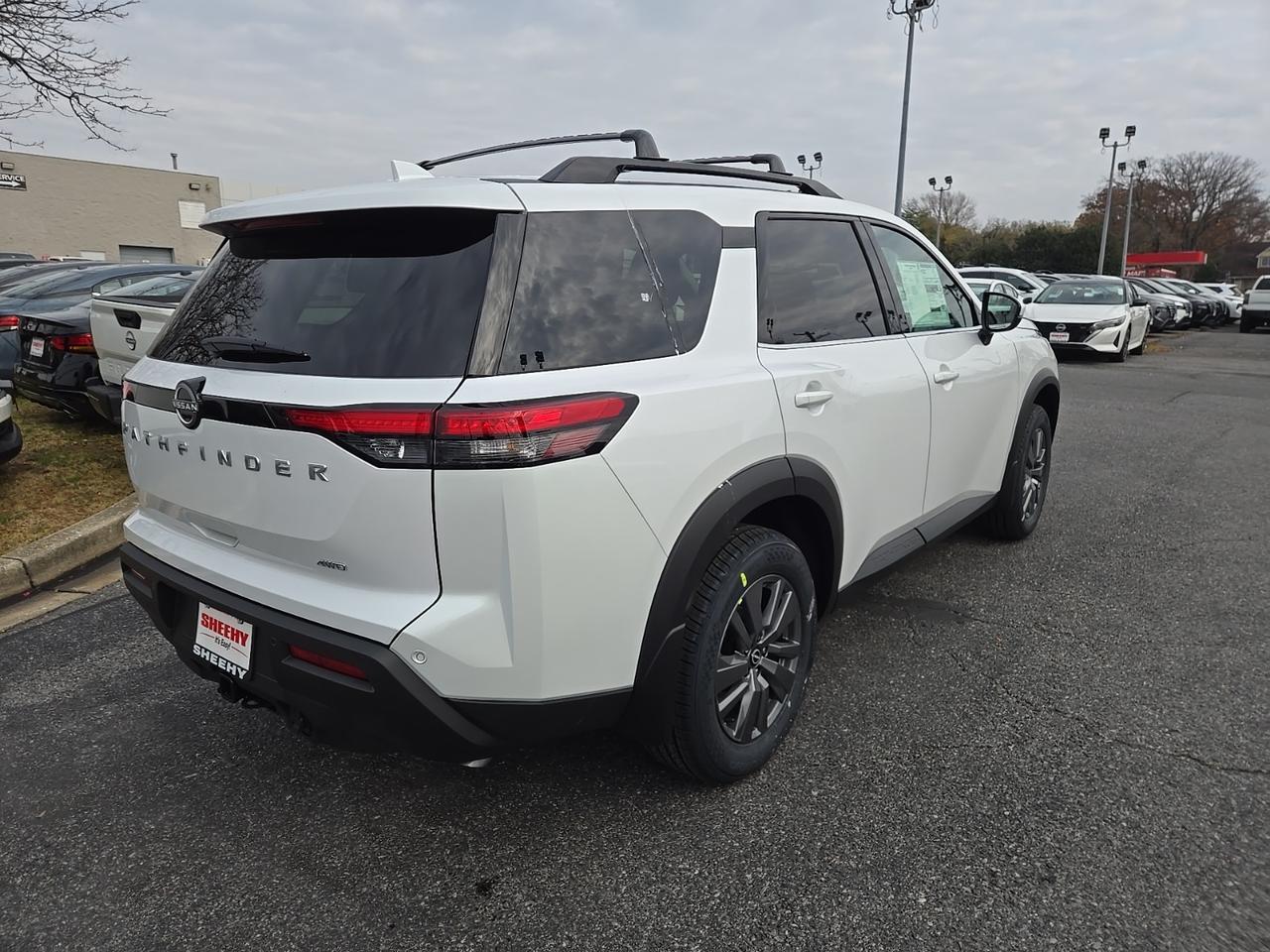 2025 Nissan Pathfinder SV Glen Burnie MD