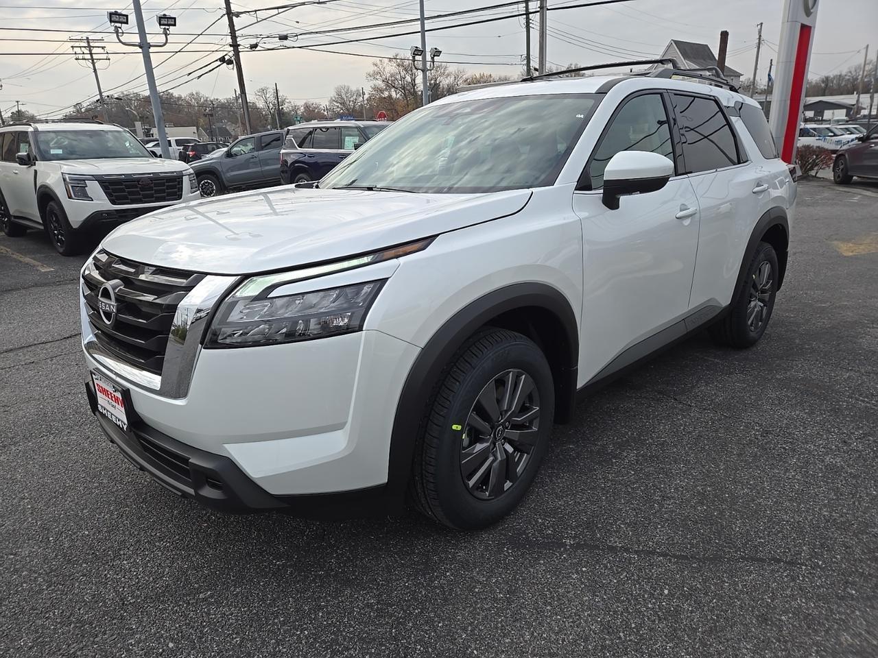 2025 Nissan Pathfinder SV Glen Burnie MD