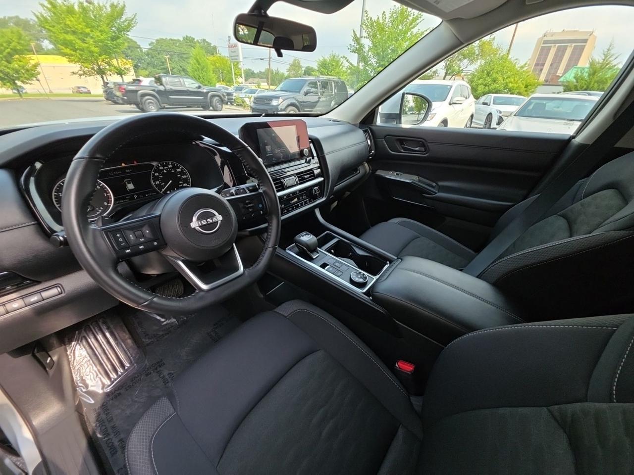 2025 Nissan Pathfinder SV Glen Burnie MD