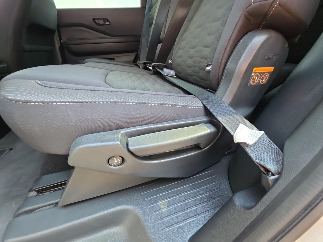 2025 Nissan Pathfinder SV Glen Burnie MD