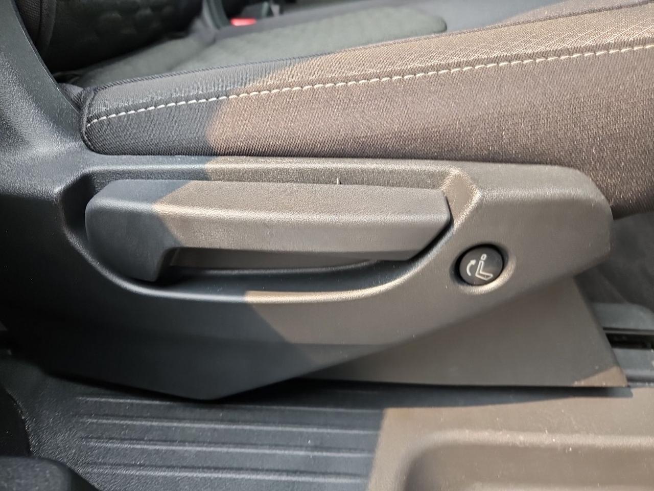 2025 Nissan Pathfinder SV Waldorf MD