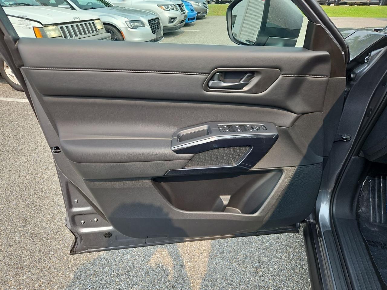 2025 Nissan Pathfinder SV Waldorf MD