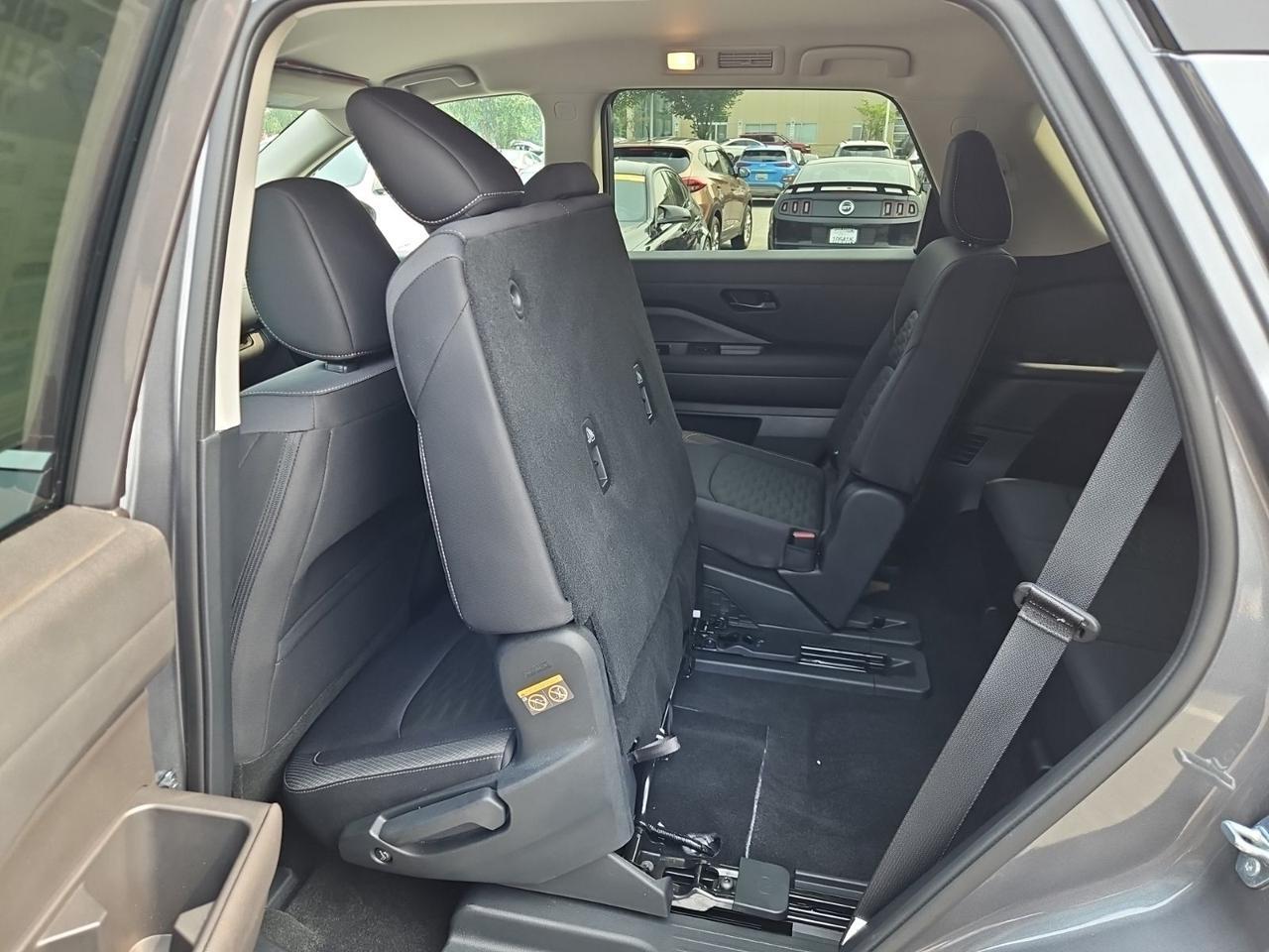 2025 Nissan Pathfinder SV Waldorf MD