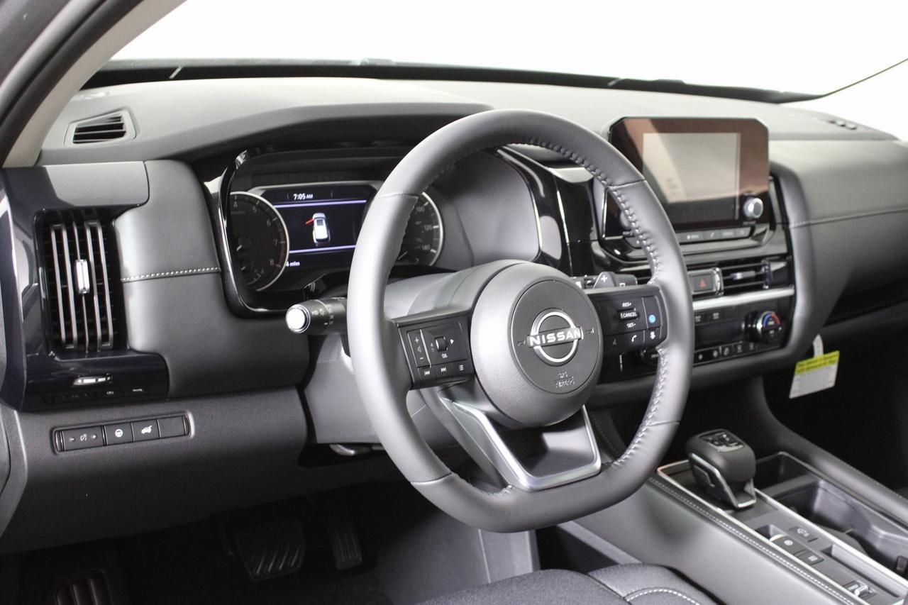 2025 Nissan Pathfinder SV Manassas VA