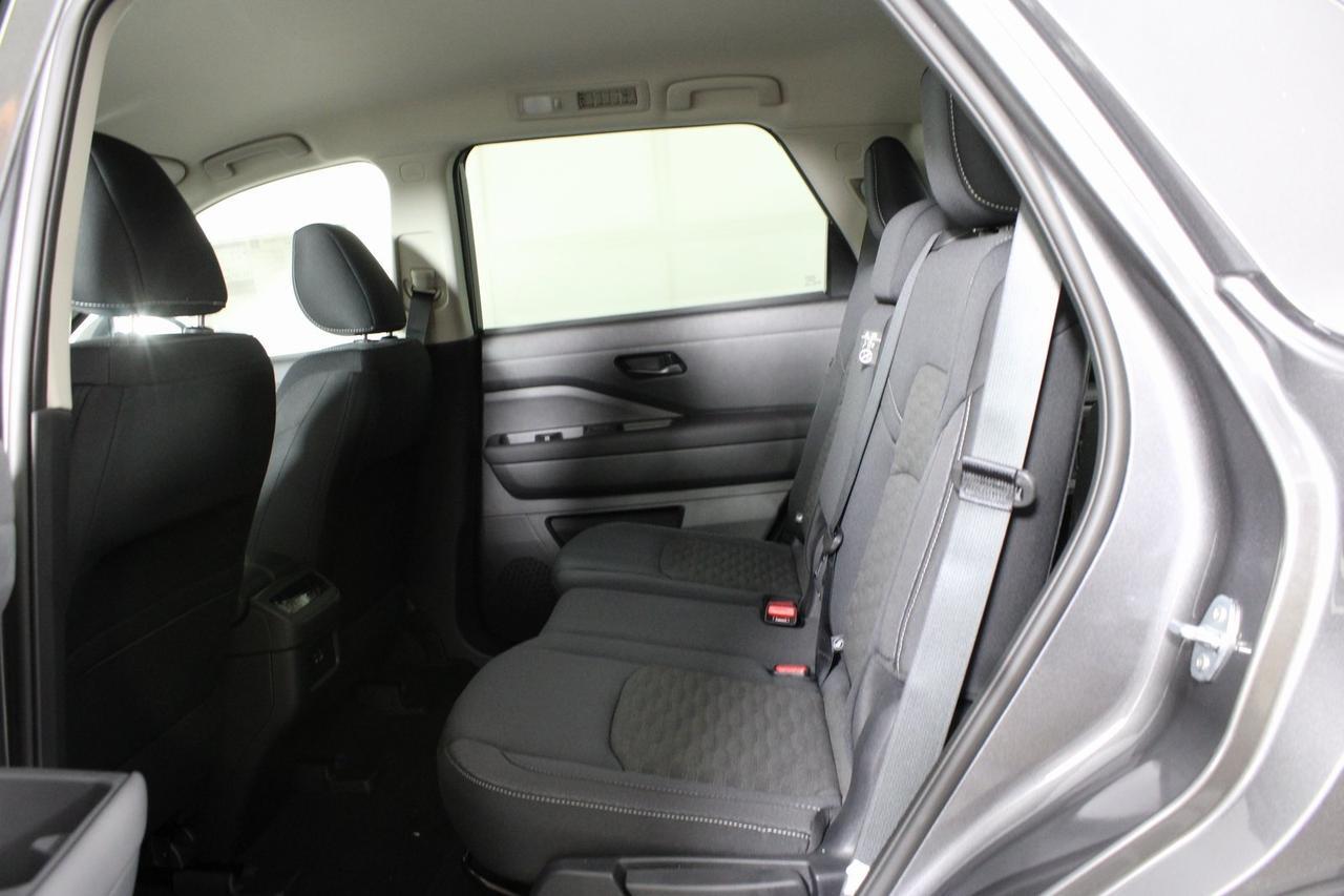 2025 Nissan Pathfinder SV Manassas VA