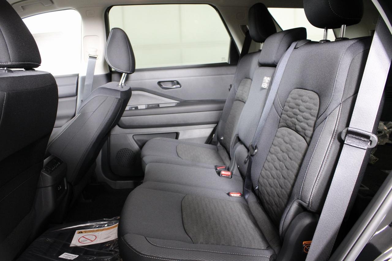 2025 Nissan Pathfinder SV Manassas VA