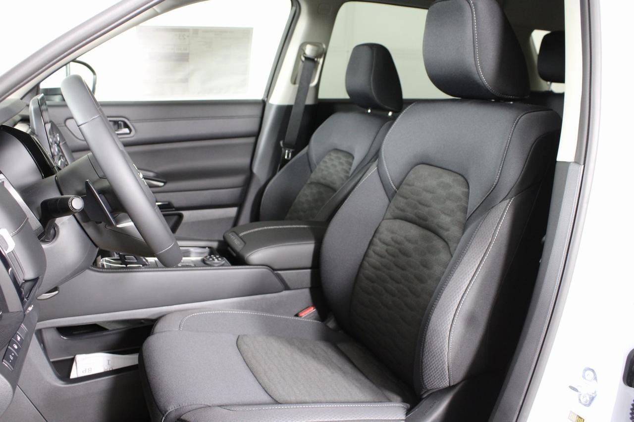 2025 Nissan Pathfinder SV Manassas VA