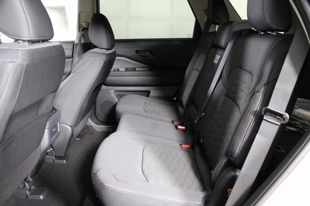 2025 Nissan Pathfinder SV Manassas VA