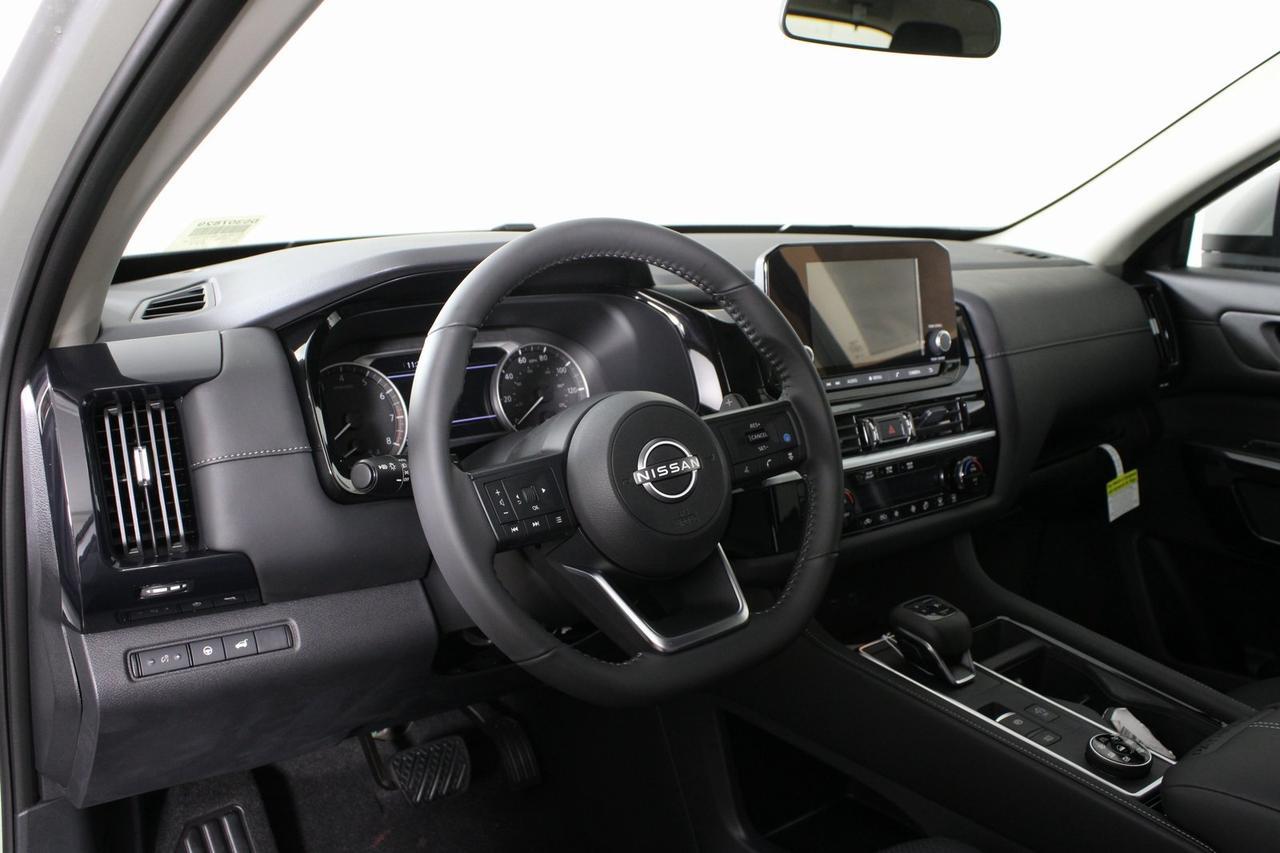 2025 Nissan Pathfinder SV Manassas VA