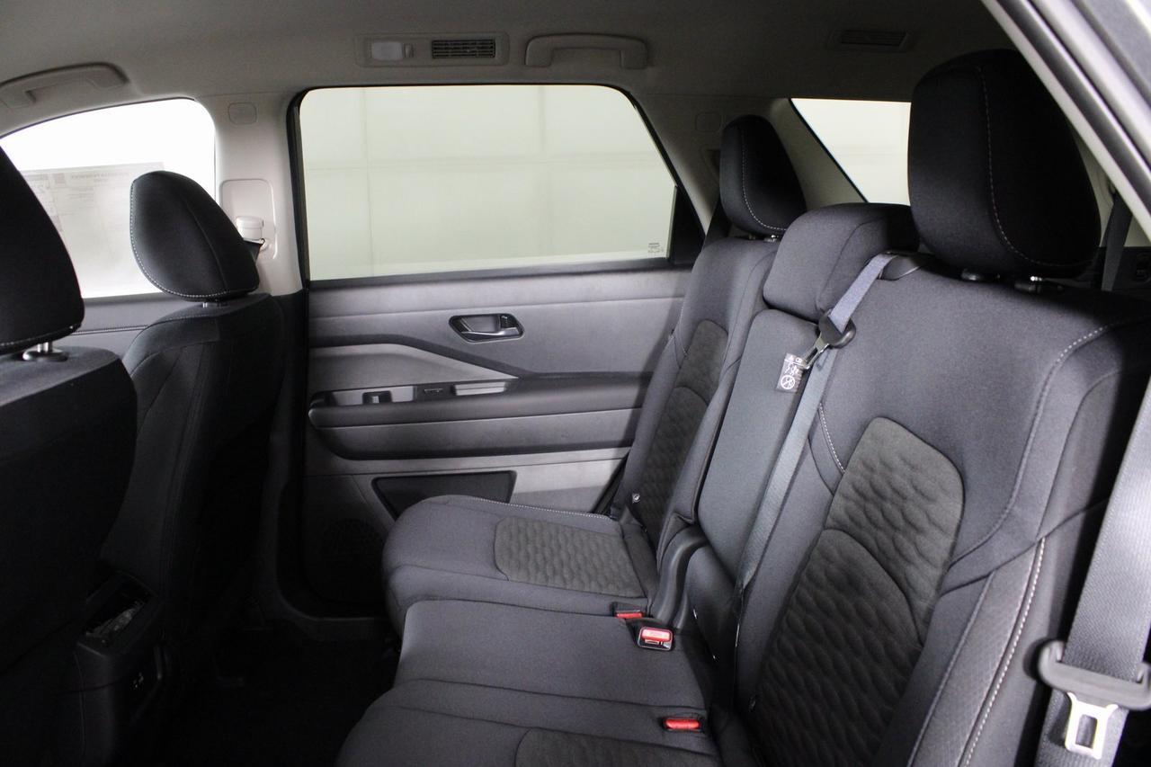 2025 Nissan Pathfinder SV Manassas VA