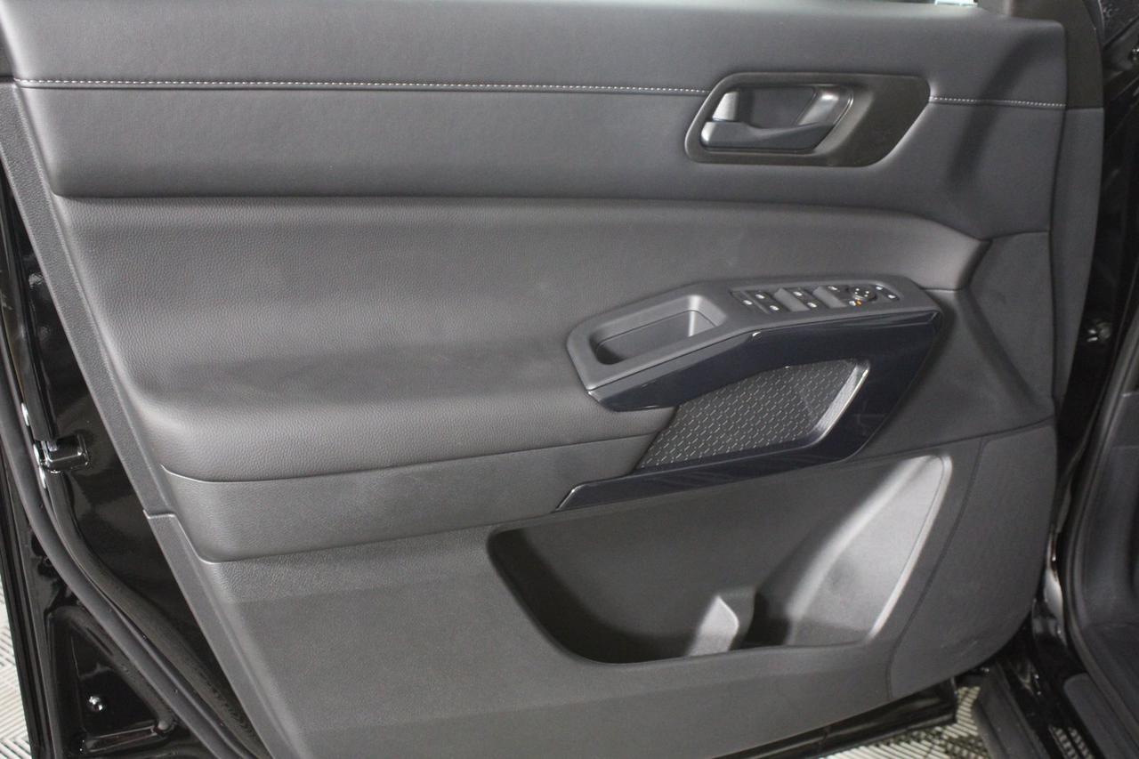 2025 Nissan Pathfinder SV Manassas VA