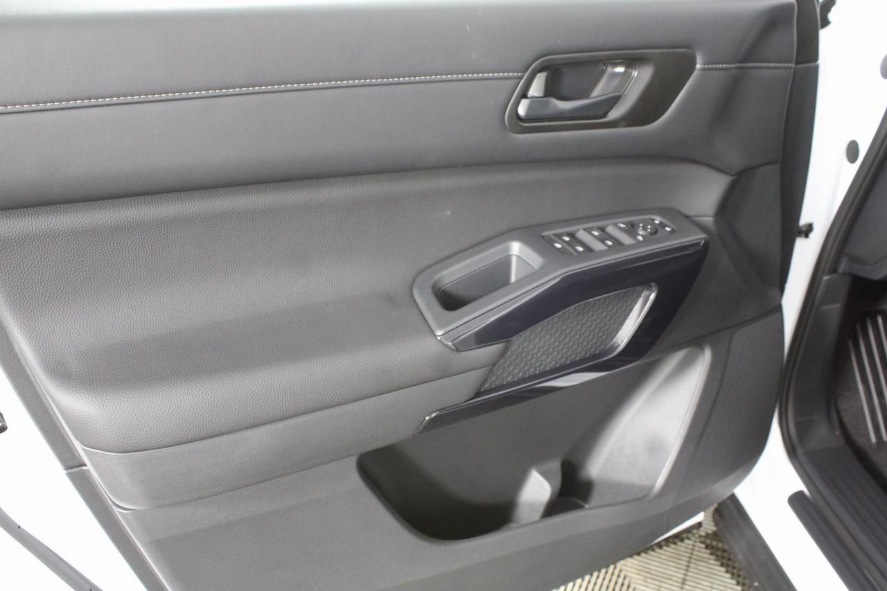 2025 Nissan Pathfinder SV Manassas VA