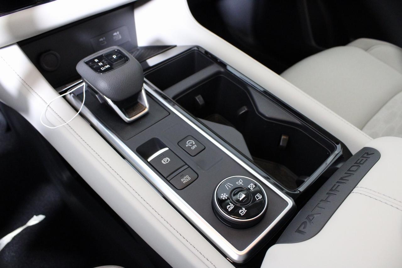 2025 Nissan Pathfinder SV Manassas VA