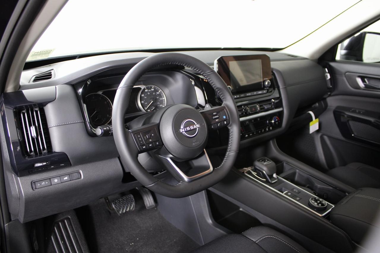 2025 Nissan Pathfinder SV Manassas VA