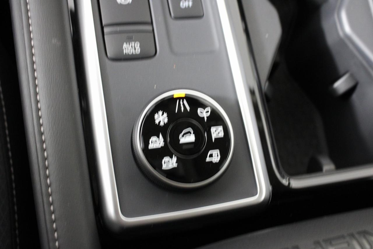 2025 Nissan Pathfinder SV Manassas VA