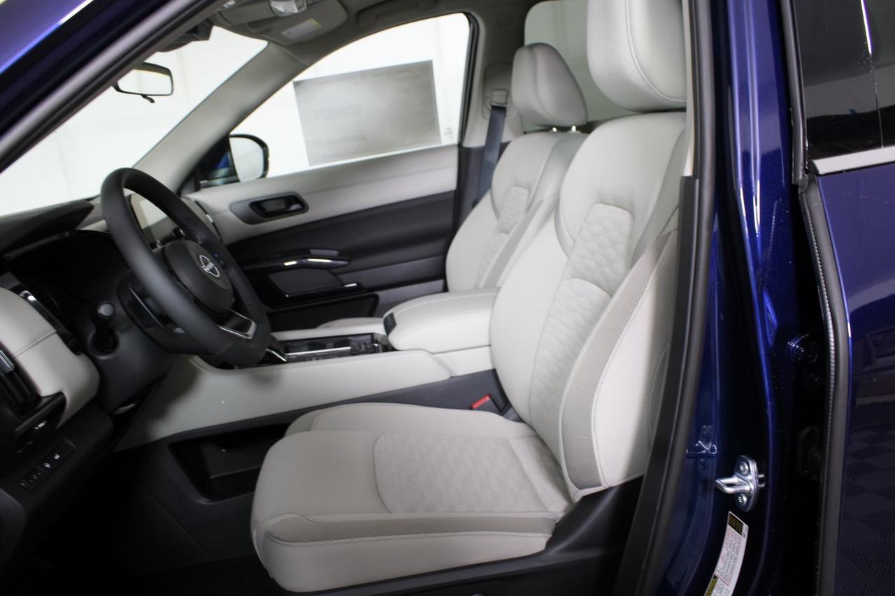 2025 Nissan Pathfinder SV Manassas VA