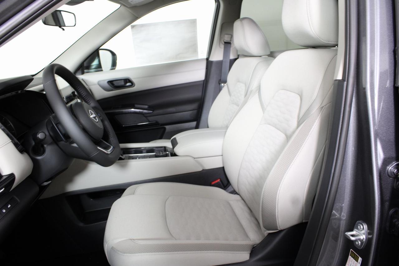 2025 Nissan Pathfinder SV Manassas VA