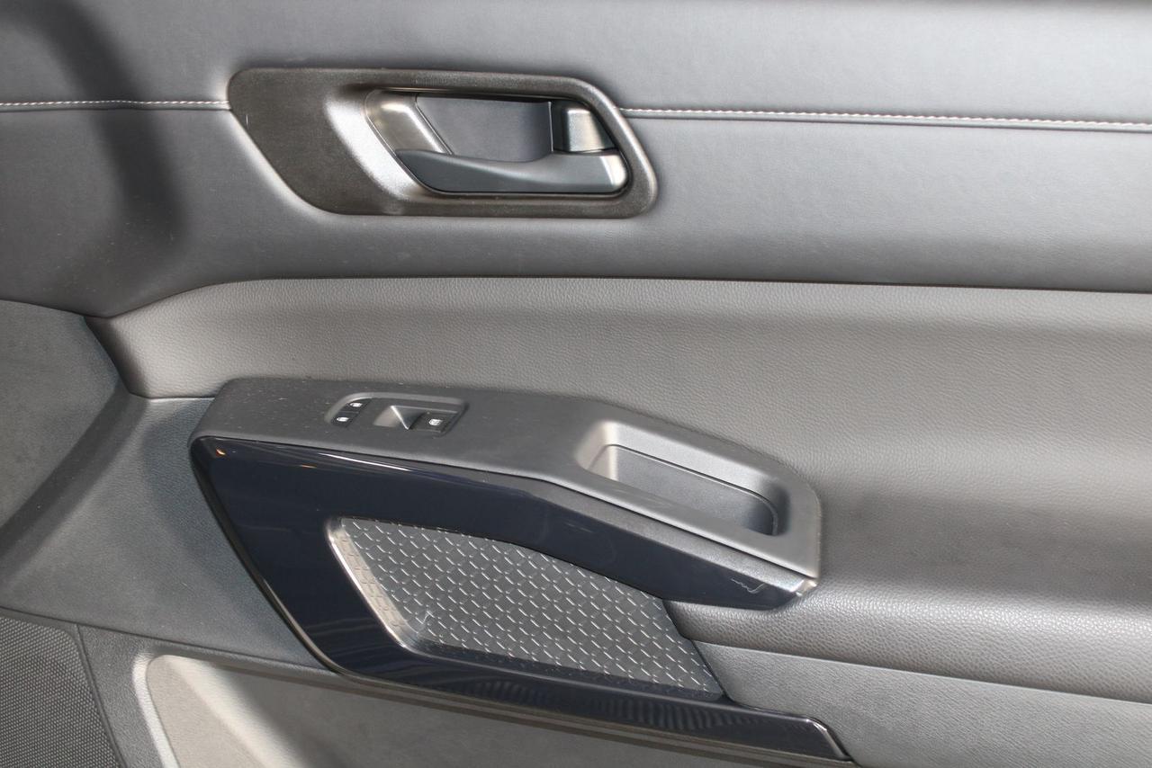 2025 Nissan Pathfinder SV Manassas VA
