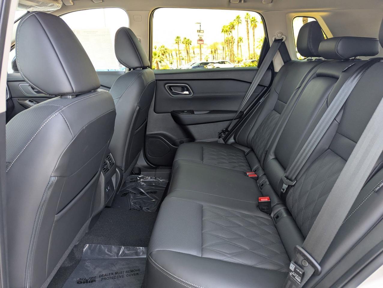 2025 Nissan Rogue Platinum Cathedral City CA
