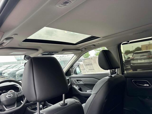 2025 Nissan Rogue Platinum Glendale Heights IL