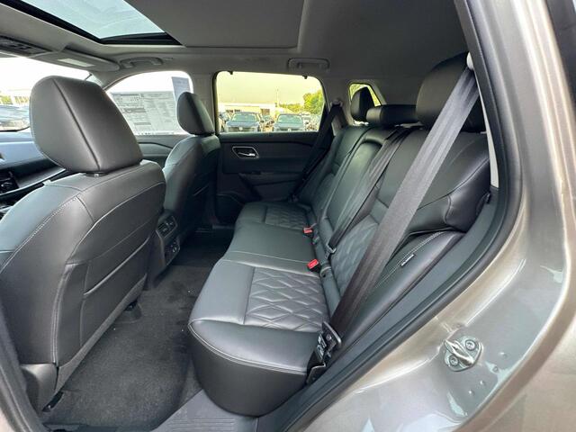 2025 Nissan Rogue Platinum Glendale Heights IL