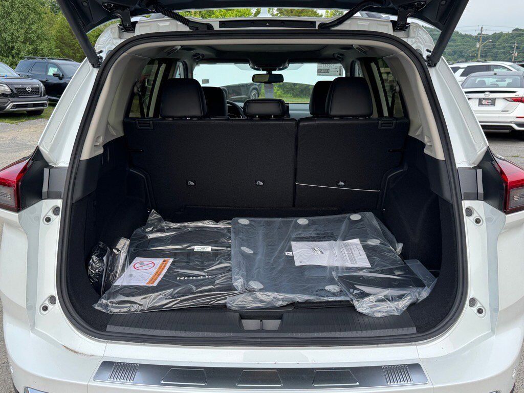 2025 Nissan Rogue Platinum Johnson City TN