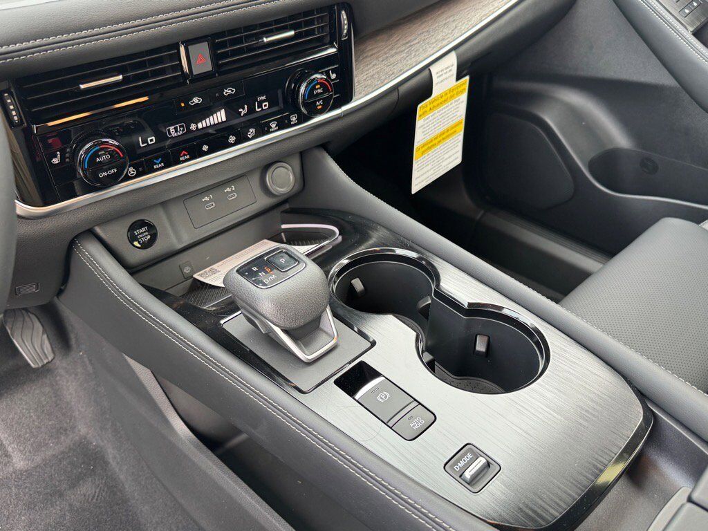 2025 Nissan Rogue Platinum Johnson City TN