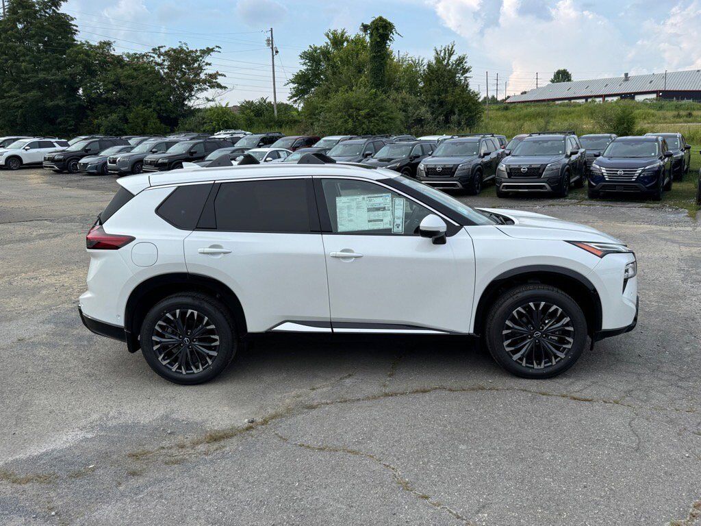 2025 Nissan Rogue Platinum Johnson City TN