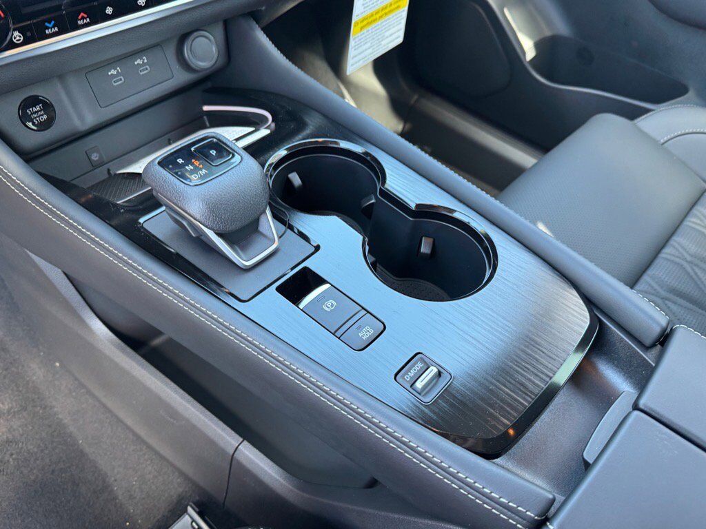 2025 Nissan Rogue Platinum Johnson City TN
