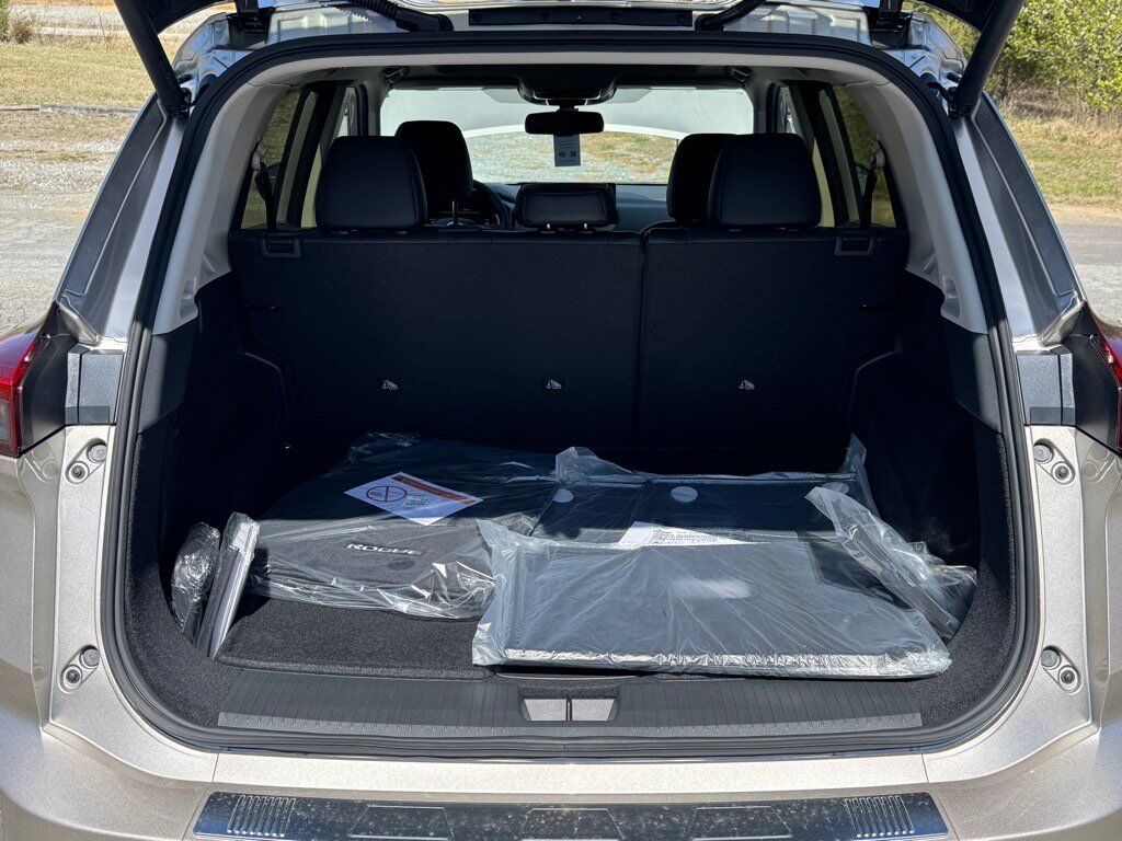 2025 Nissan Rogue Platinum Johnson City TN