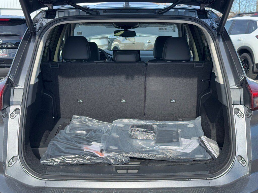 2025 Nissan Rogue Platinum Johnson City TN