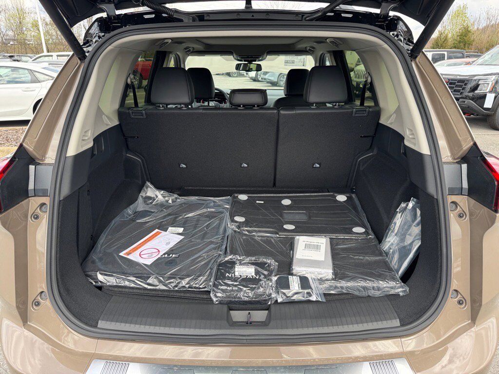 2025 Nissan Rogue Platinum Johnson City TN