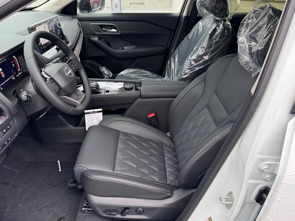 2025 Nissan Rogue Platinum Johnson City TN