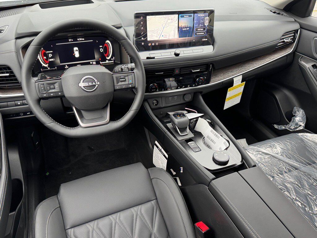 2025 Nissan Rogue Platinum Johnson City TN