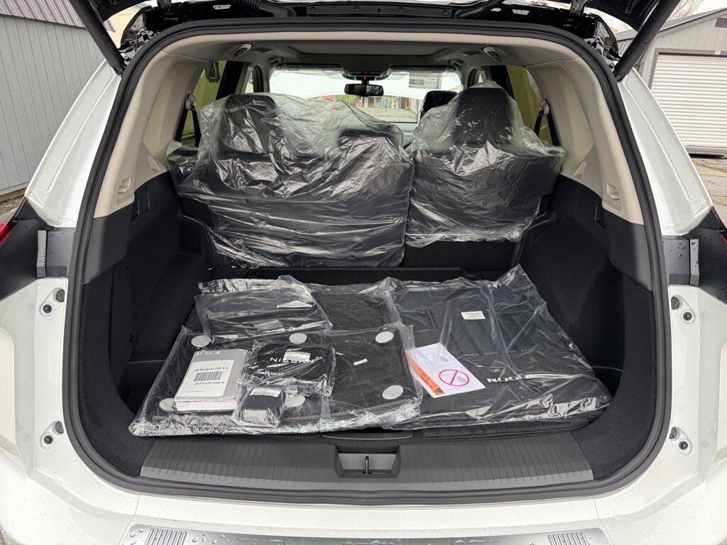 2025 Nissan Rogue Platinum Johnson City TN