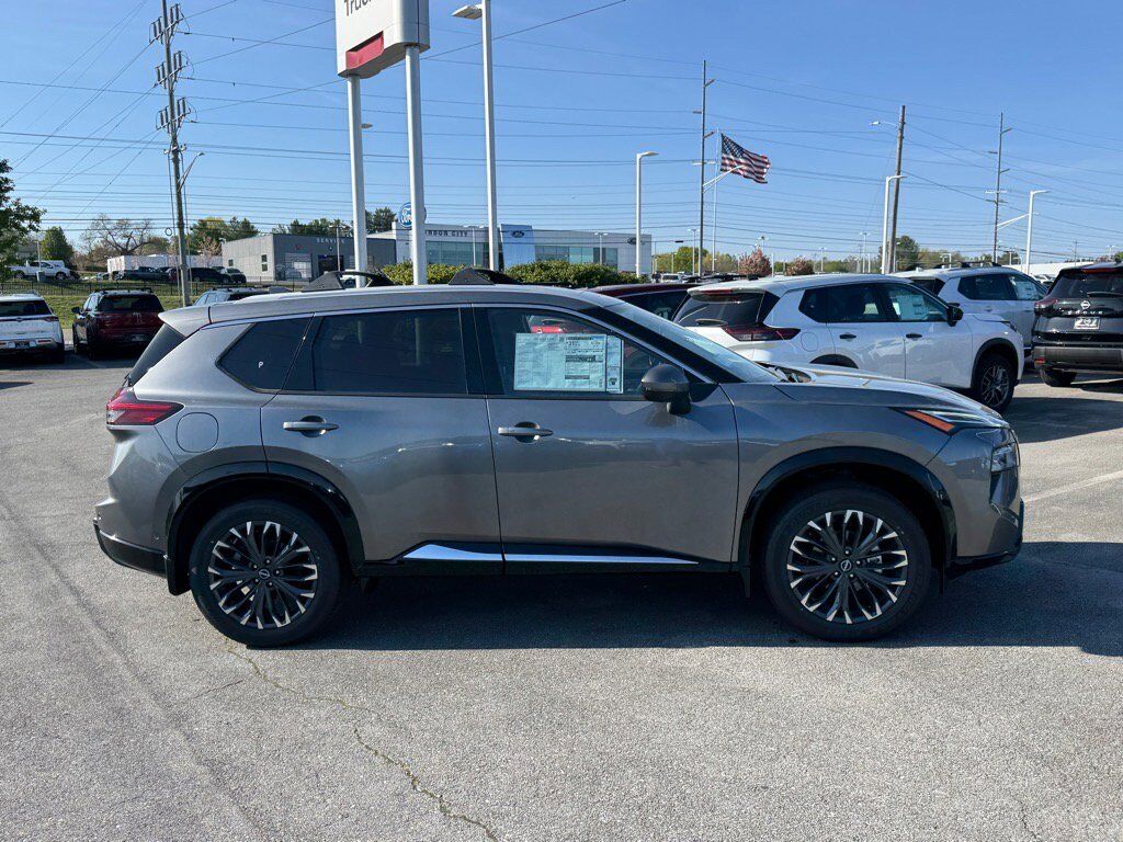 2025 Nissan Rogue Platinum Johnson City TN