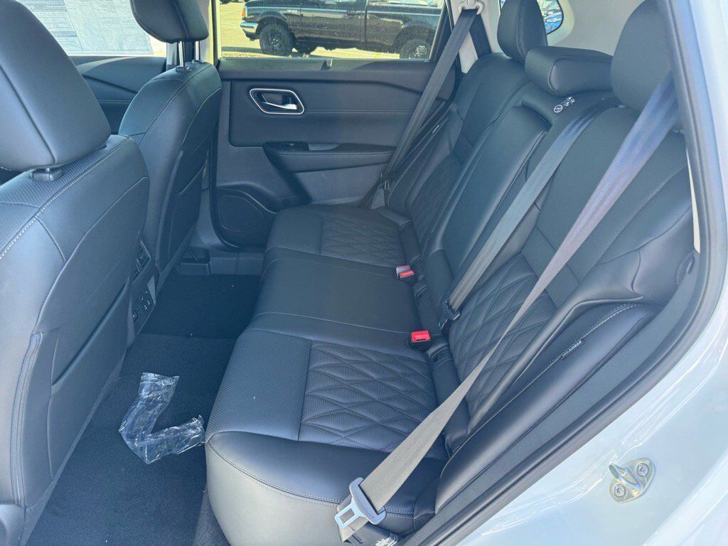 2025 Nissan Rogue Platinum Johnson City TN